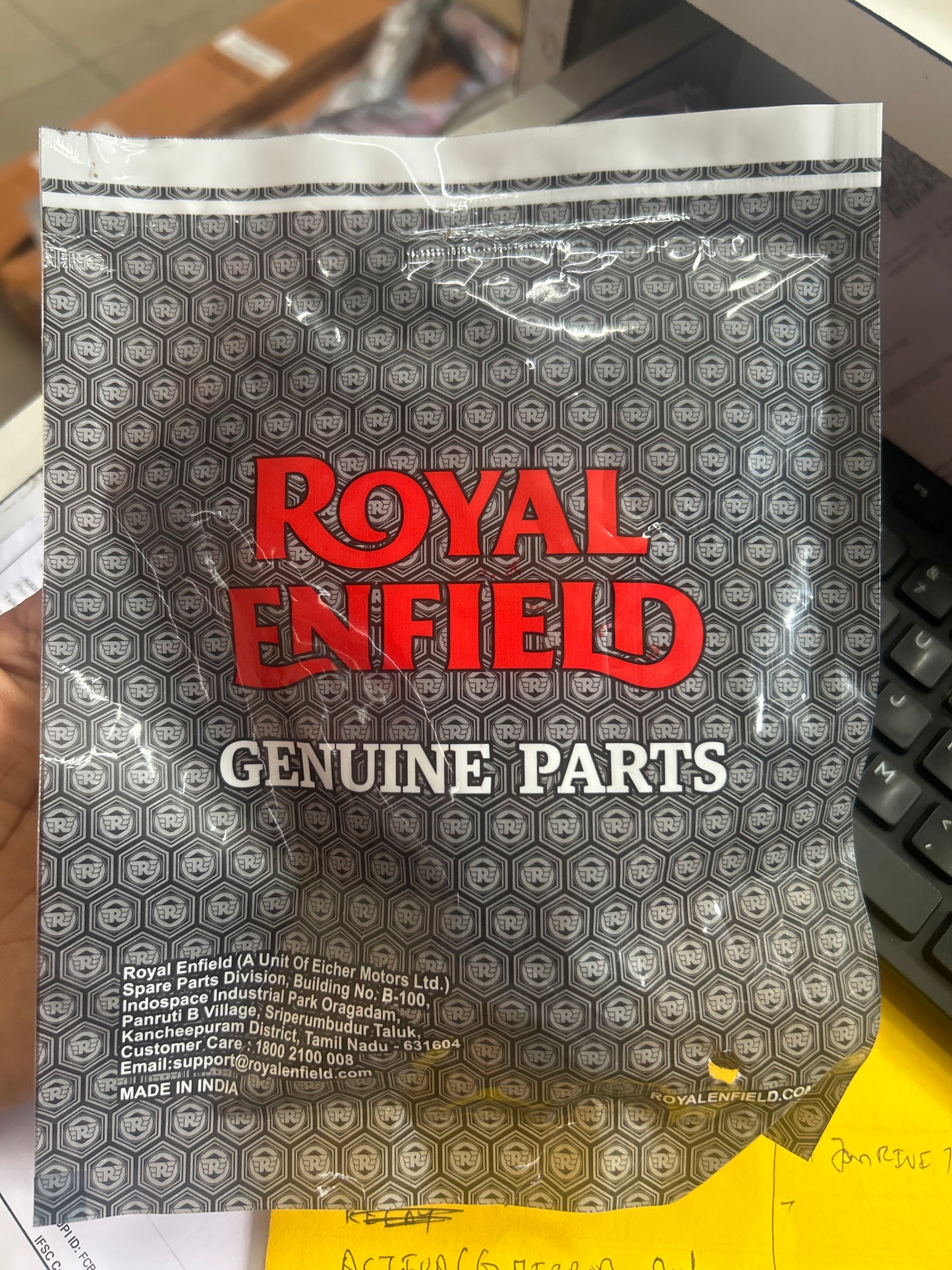 Royal Enfield RAK00002/B - STRAINER-FUEL PUMP FUEL FILTER FOR REBORN METEOR HUNTER 350