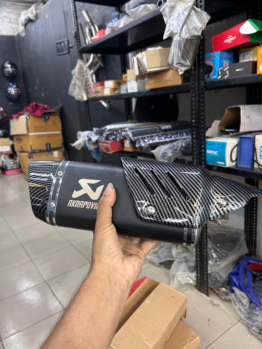 Akrapovic R1M Style Slip-On Exhaust with DB Killer – Carbon/Black/Silver – 51 mm Fit