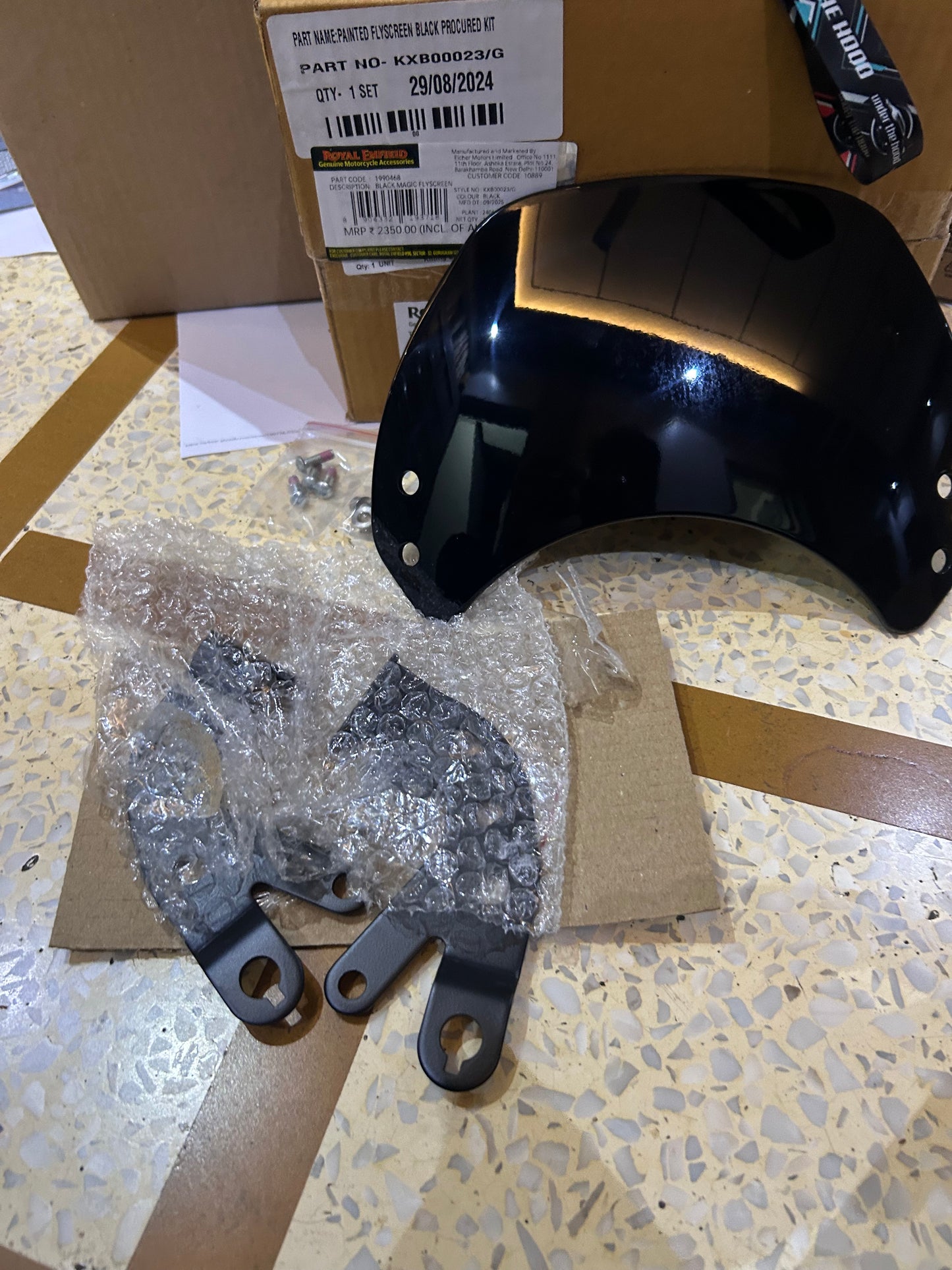 Royal Enfield Black Magic Flyscreen 1990468 — OEM Windshield for Interceptor & Continental GT 650