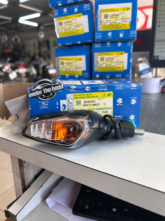 Bajaj Pulsar N160 Front Left (LH) Indicator – JR401011 | OEM Turn Signal (2022–2023)