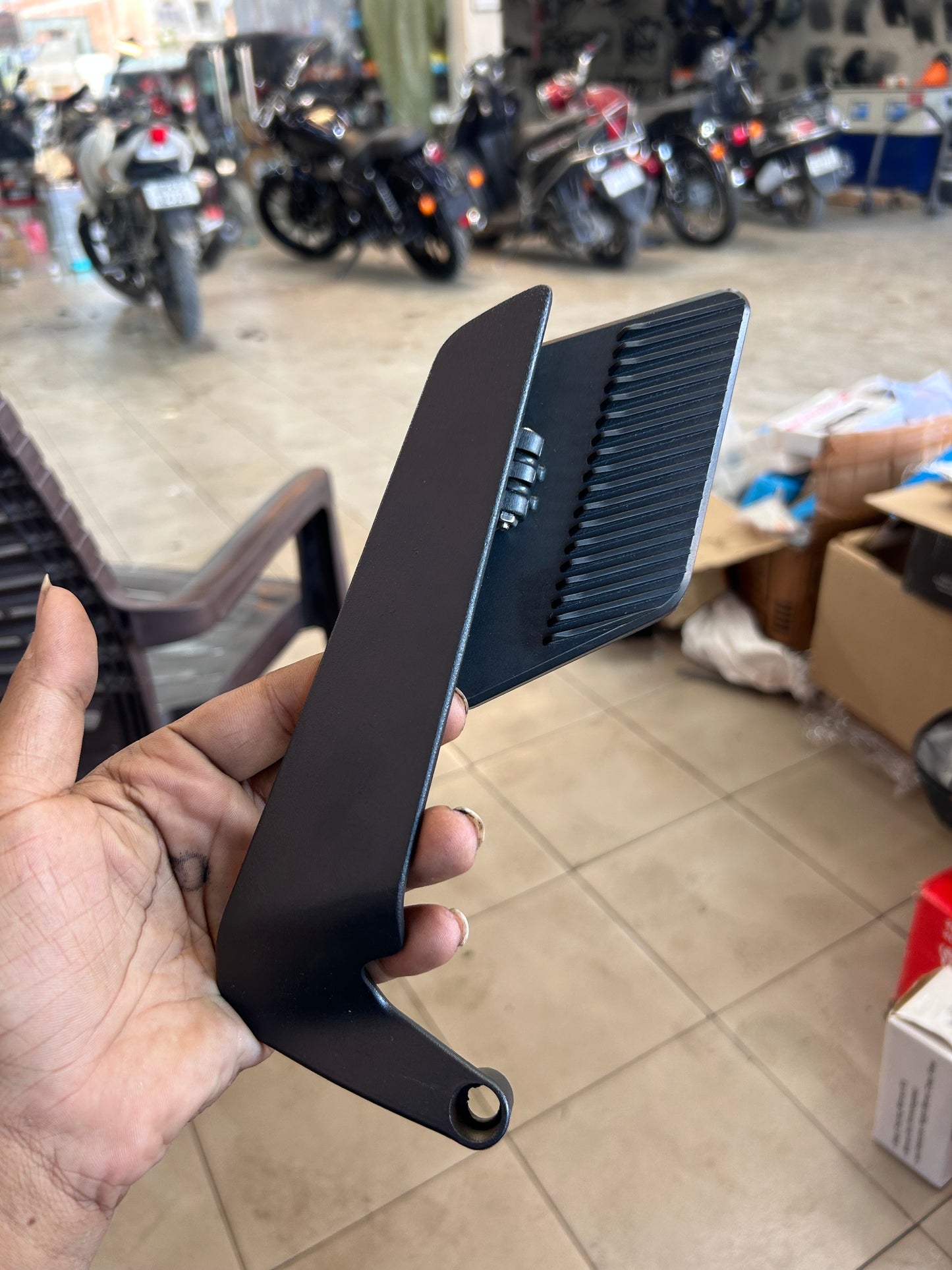 Stealth Naked Max Rear View Mirror – Big Size Yoke Mounted, Universal Fit for Naked & Street Bikes (Pair, Left & Right)