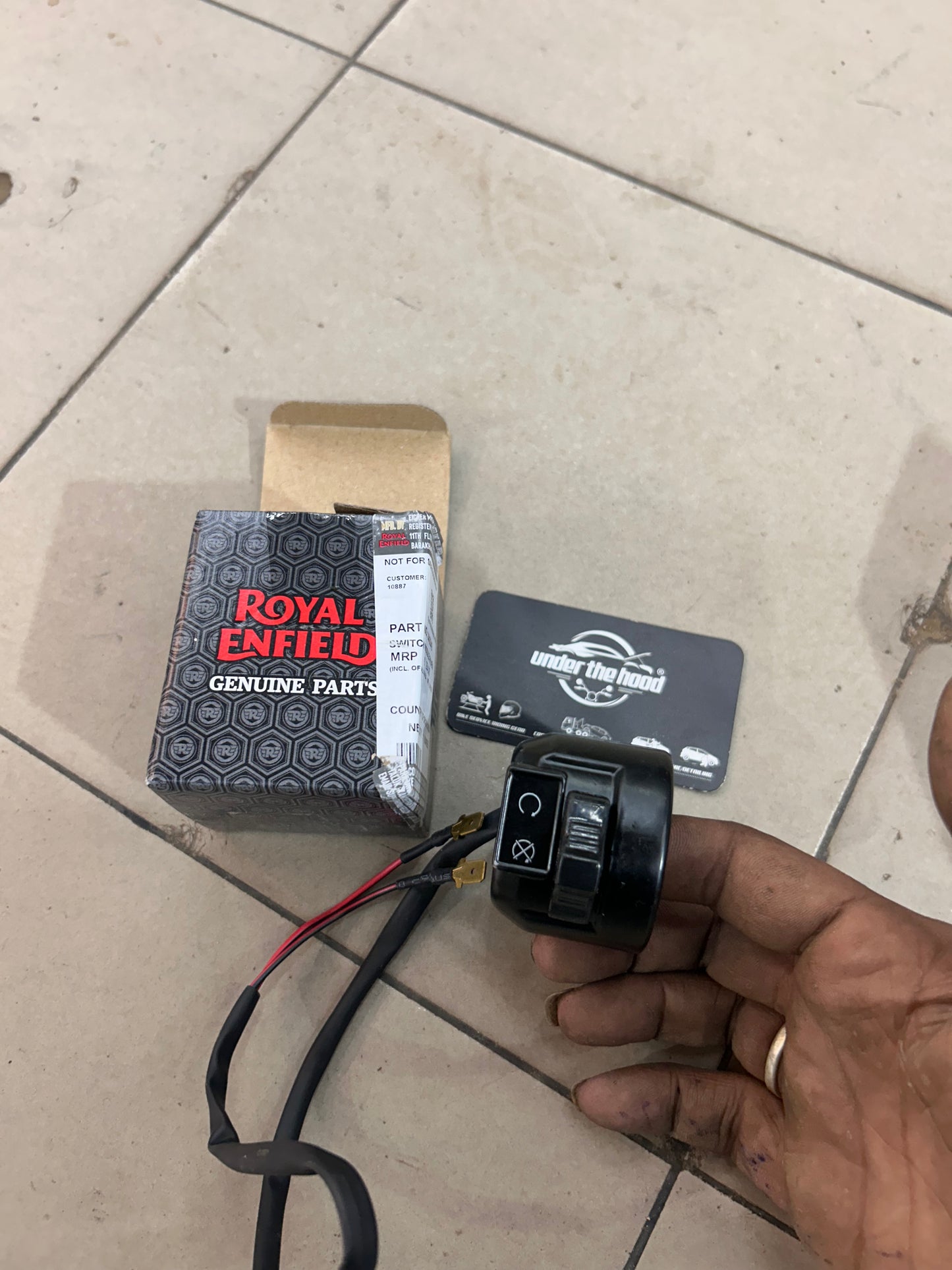 Royal Enfield 144354/B – Right Hand Switch Module (RH New) for Standard 350/500, Electra 4S & Machismo A350 – Genuine Old-Model Bullet OEM