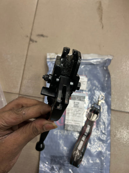 Royal Enfield 592150/C – Genuine Left Side Lever and Holder Assembly (Clutch) – Classic 350, Bullet 350, Electra, Standard, Thunderbird – UCE Models