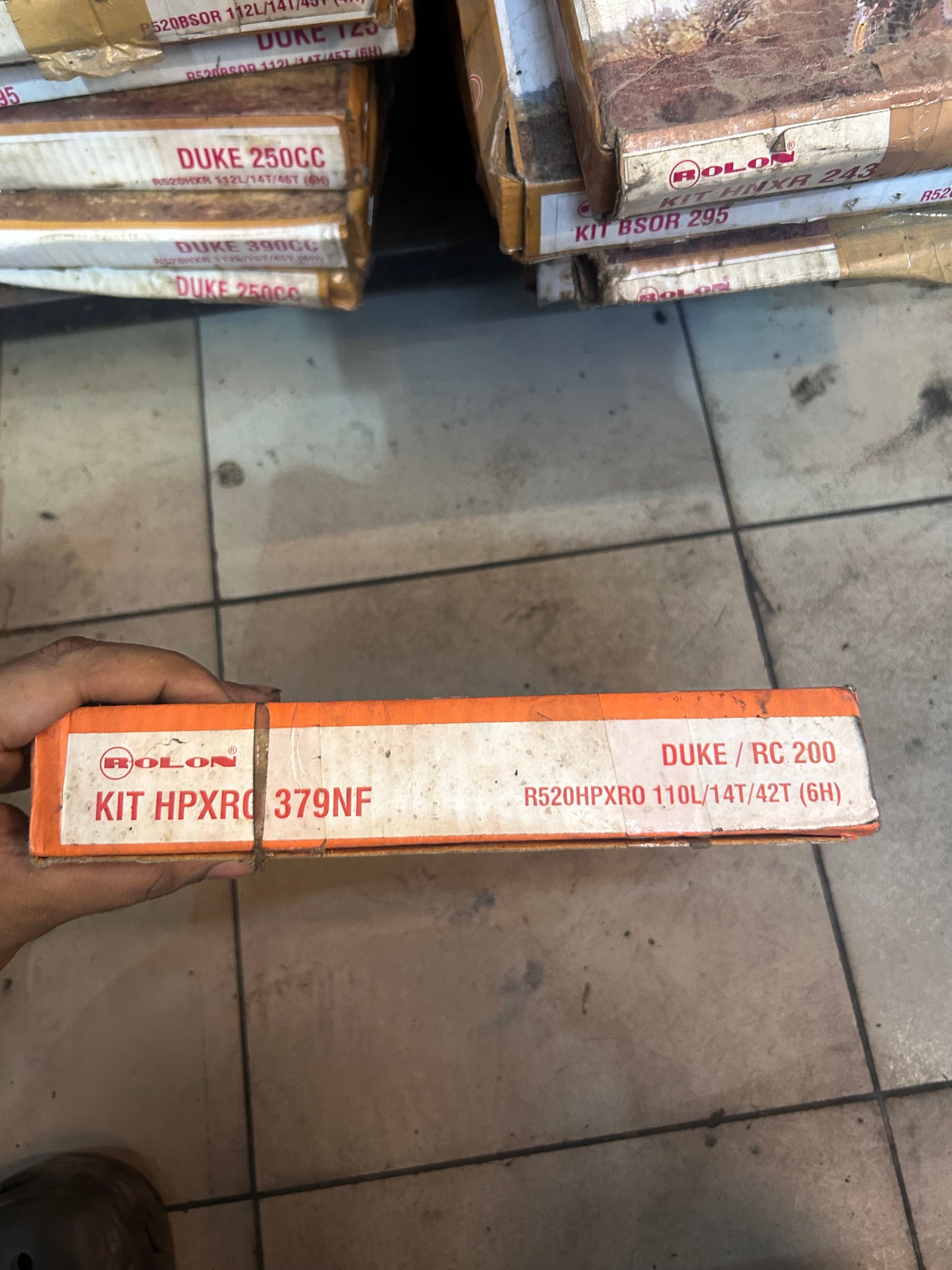 Rolon HPXRO 379NF Orange X-Ring Chain & Sprocket Kit – KTM Duke 200 / RC 200 (14T/42T, 110L, 6-Hole)