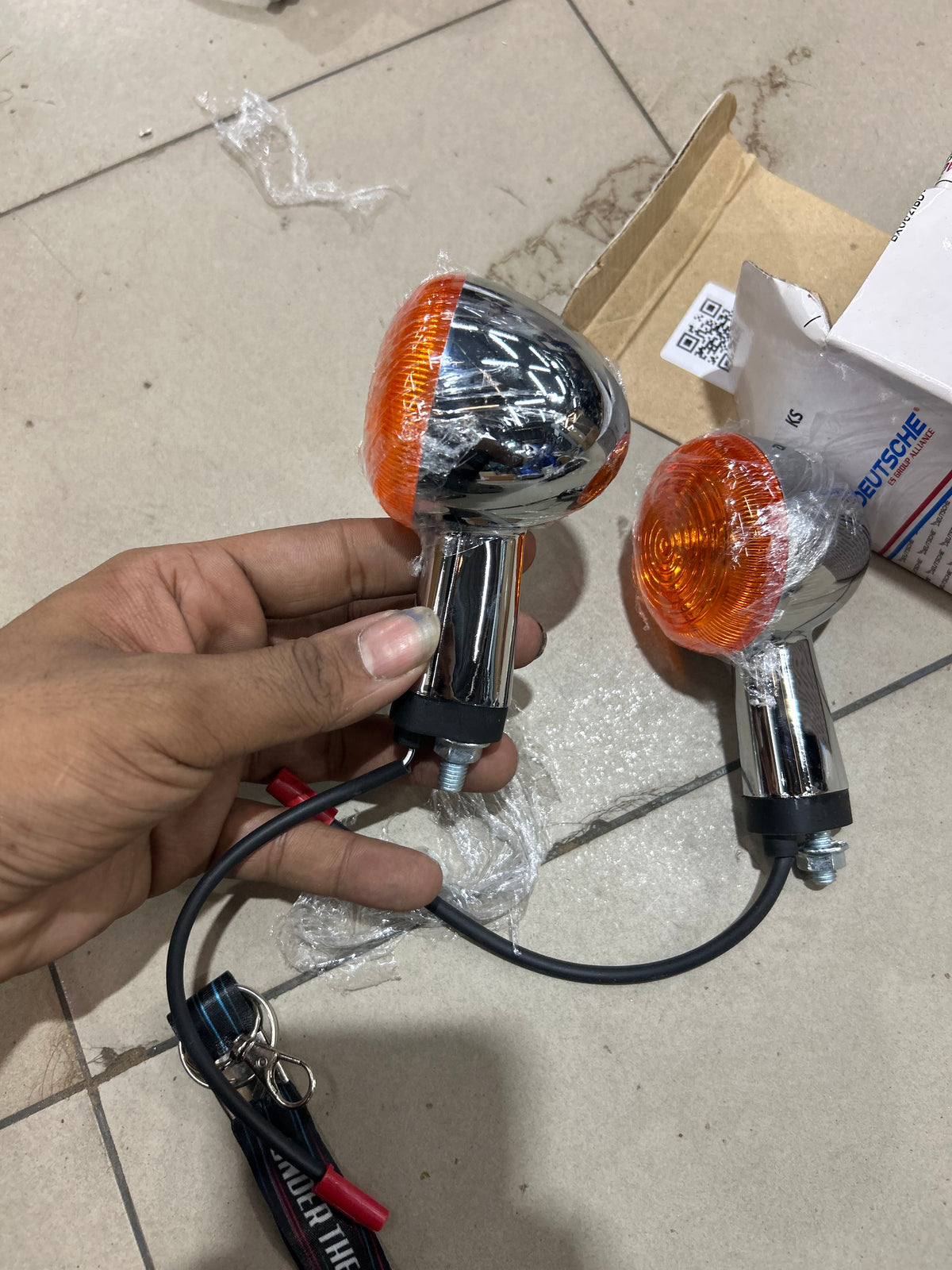 Royal Enfield Classic 350 Reborn Chrome Indicator / Blinker – Swiss Auto Deutsche | Single, Pair or Set of 4