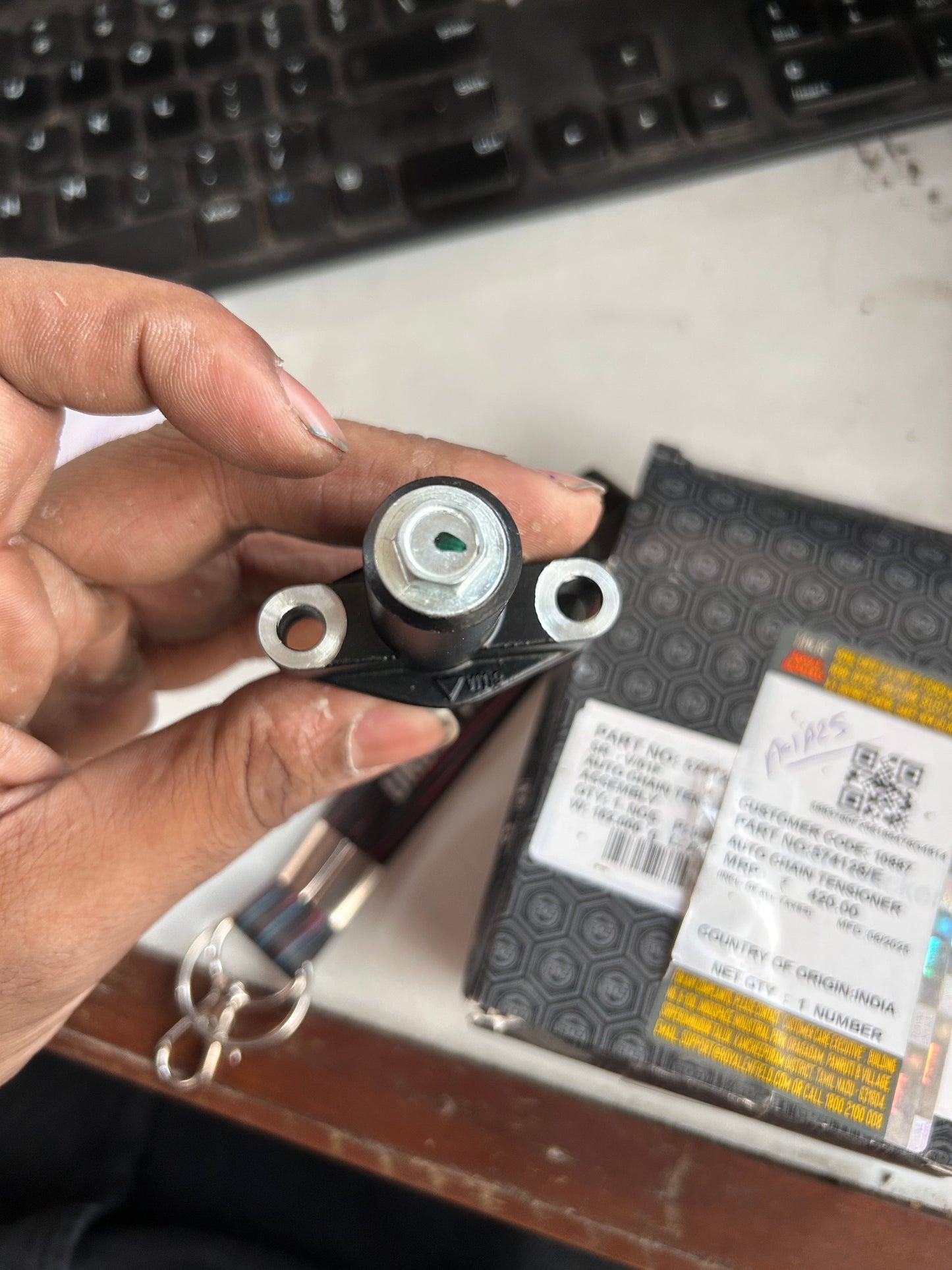 Royal Enfield Auto Chain Tensioner Assembly 574128/E – Genuine OEM for Himalayan 411 / Cam Chain Tensioner