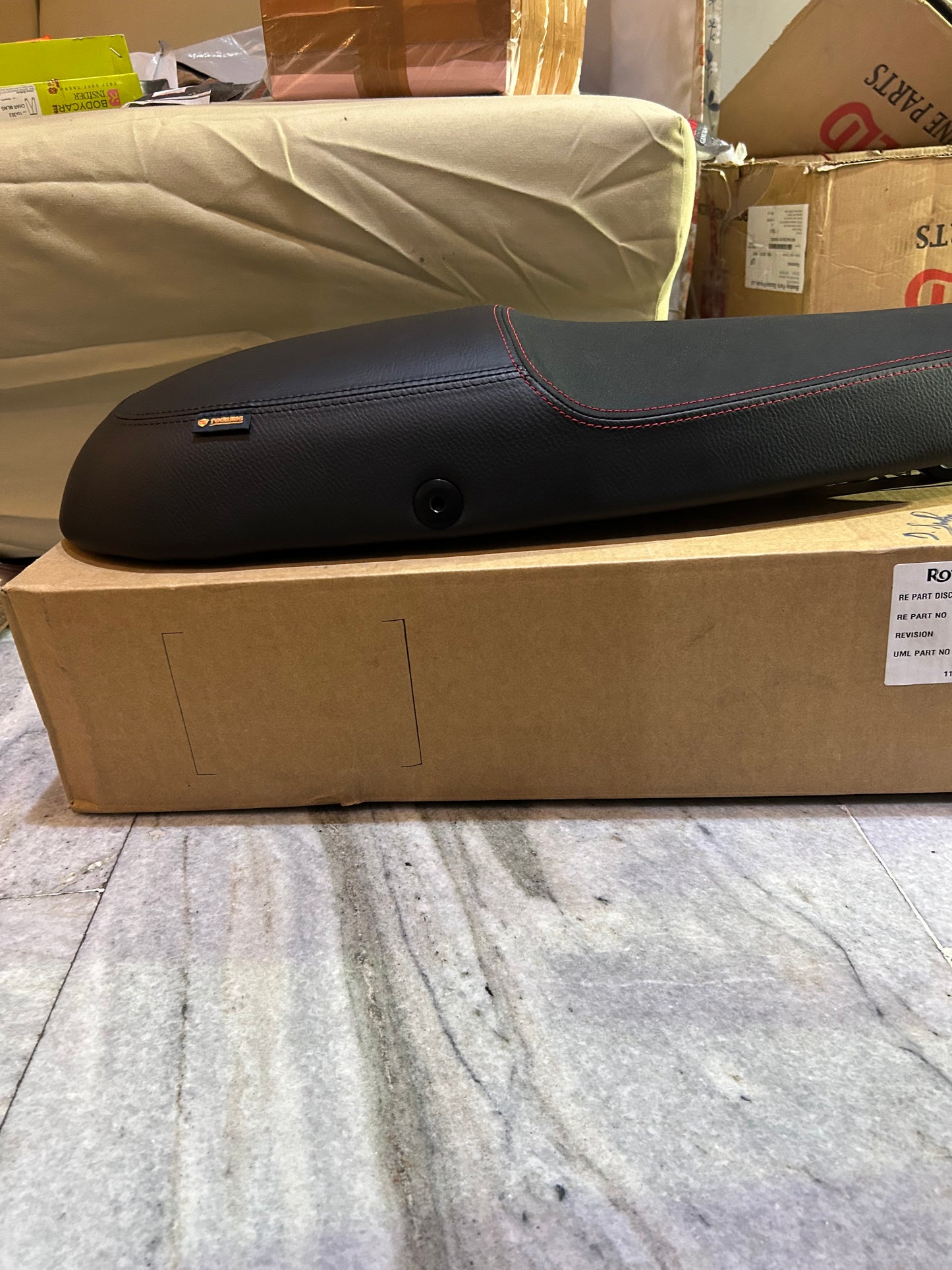 Royal Enfield 1990489 – Black Premium Touring Dual Seat for Continental GT 650 – Genuine GMA Comfort Seat