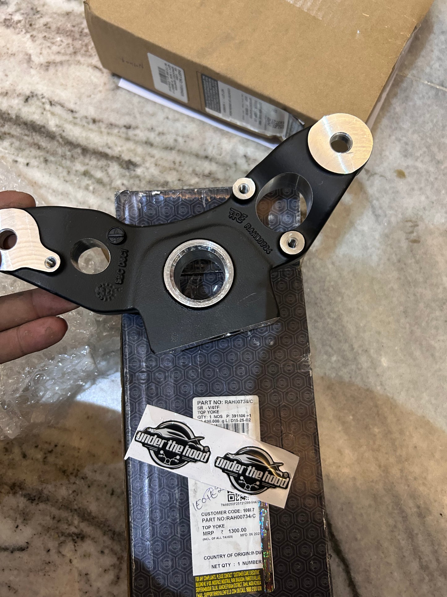 Royal Enfield RAH00734/C – Top Yoke (J-Series) | Fits New Classic 350 Reborn & New Bullet 350