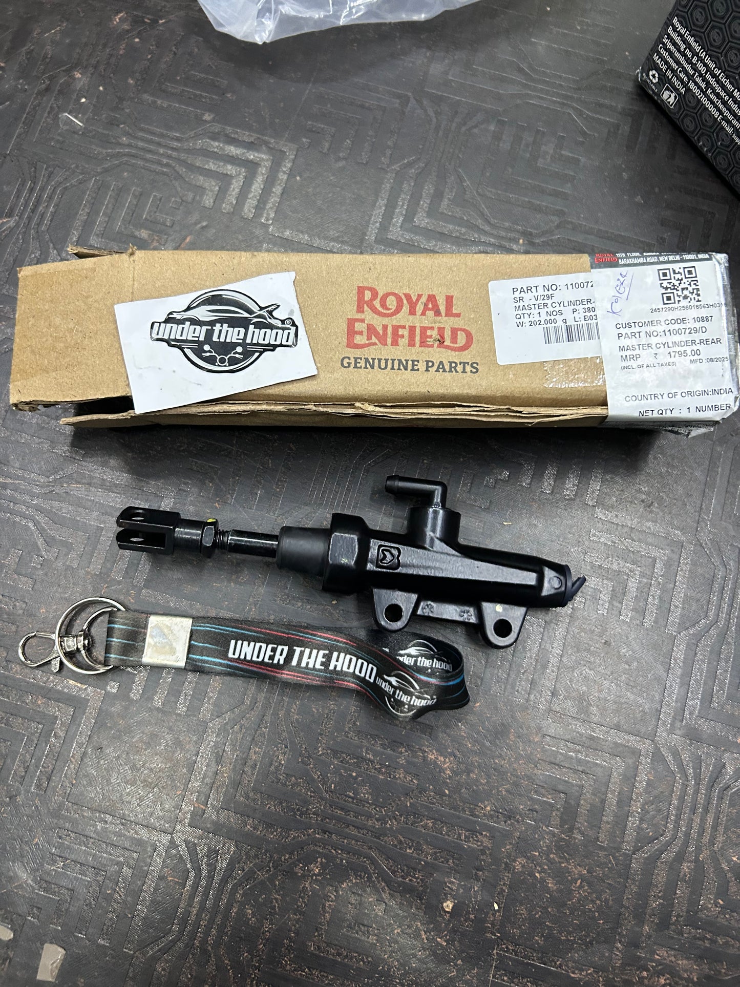 Royal Enfield 1100729/D – Rear Brake Master Cylinder Assembly (OE) for Meteor 350 BS6 & UK / Euro V