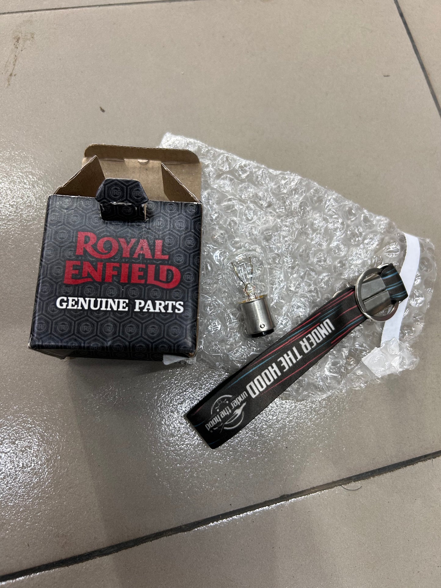 Royal Enfield RAN00217/A – Tail & Brake Light Bulb 12V P21/5W – Genuine OEM for All New Classic 350 (J-Series)