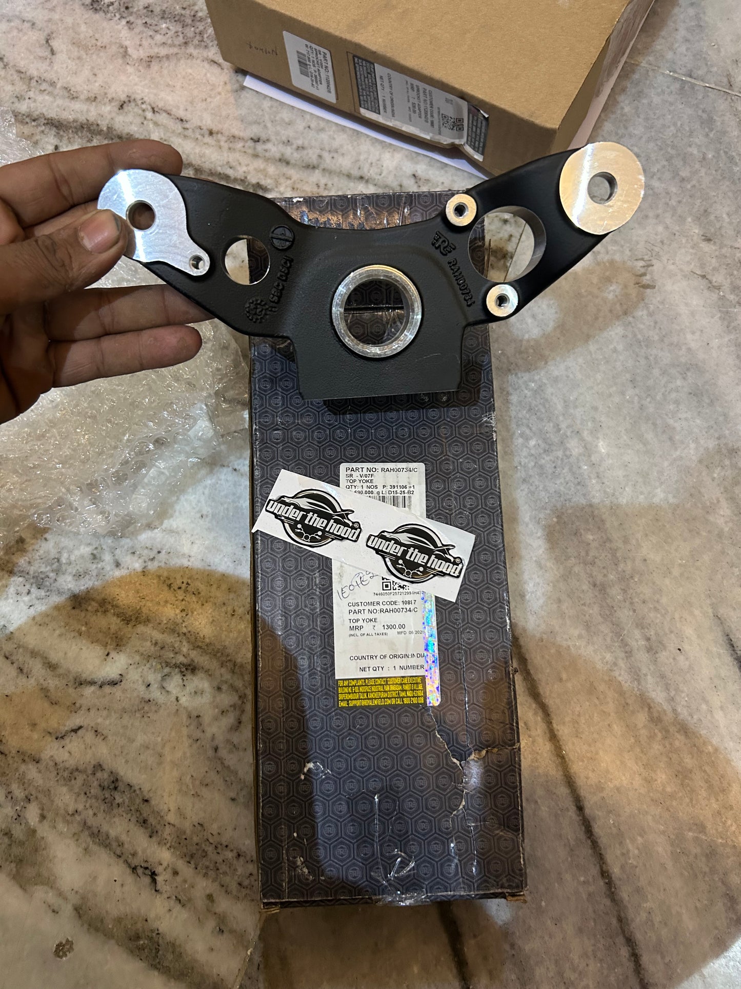 Royal Enfield RAH00734/C – Top Yoke (J-Series) | Fits New Classic 350 Reborn & New Bullet 350
