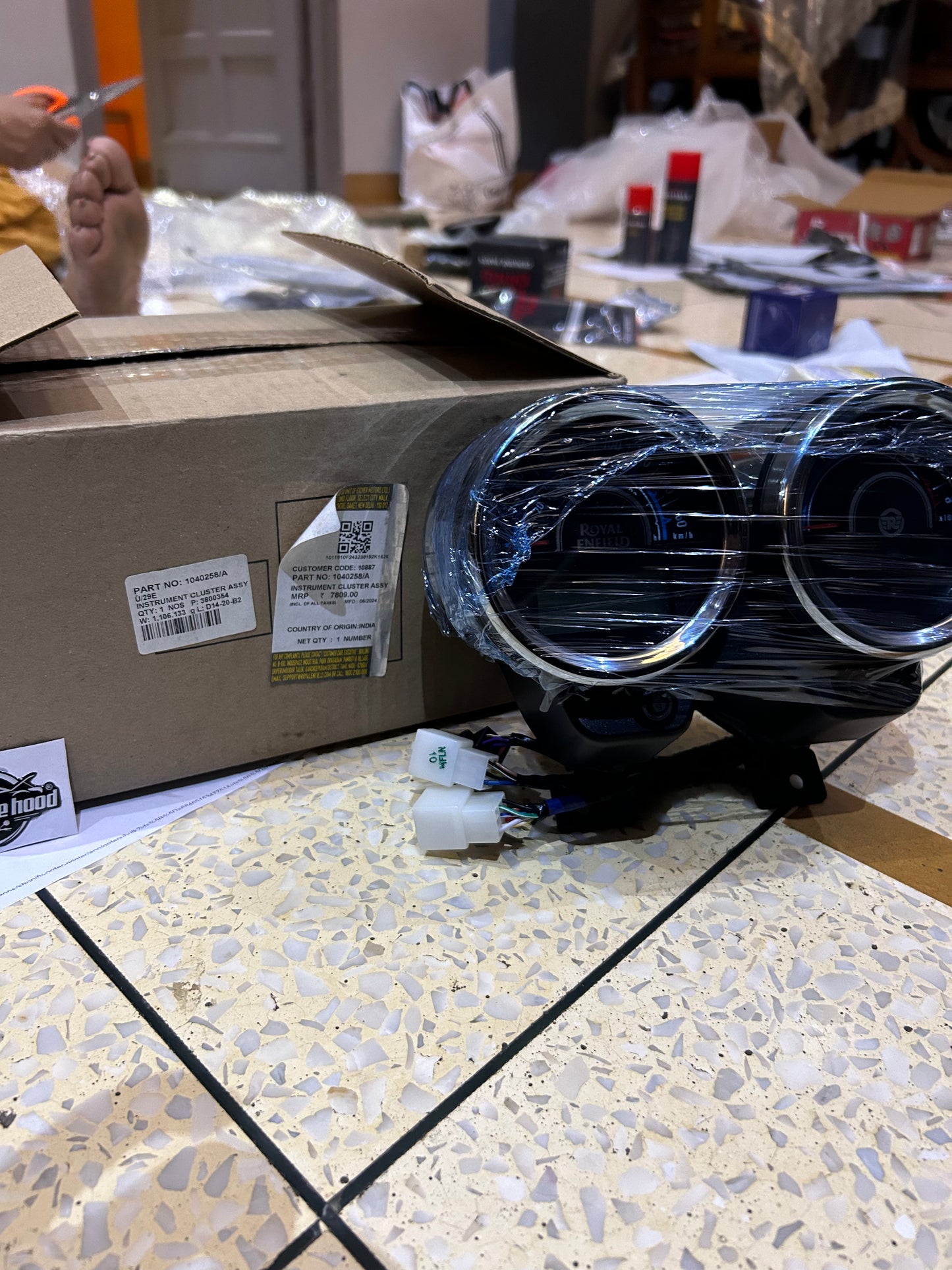 Royal Enfield Thunderbird 350 Instrument Cluster Assembly VT-31 – 1040258/A | OEM Speedometer Console (2010–2019, BS3 & BS4 UCE)