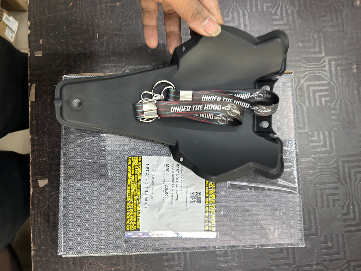 Royal Enfield RAQ00622/E – Cover, Number Plate Hanger (Rear Mudguard/Undertail Cover) for Himalayan 450 | Genuine OEM
