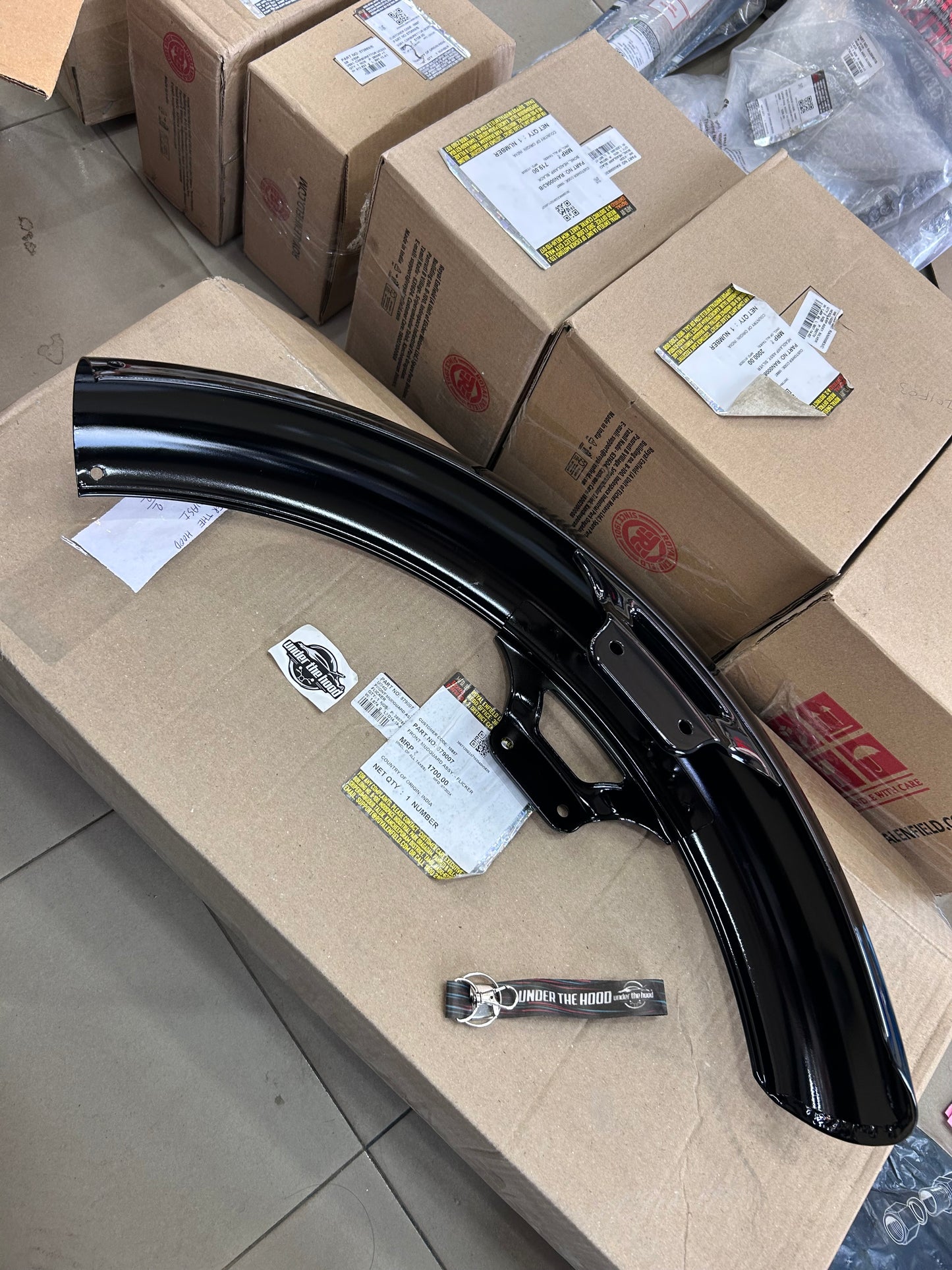 879007 – Front Mudguard Assembly, “Flicker” (NT51/VT31 Finish) for Thunderbird 350 (NTB), Thunderbird 500 (NTB) & Thunderbird X 350/500 (BS3–BS4/ABS) – Genuine Royal Enfield