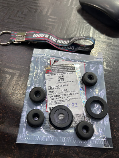 Royal Enfield Thunderbird 350 500 Side Panel Grommet Washer Boot Kit 888198