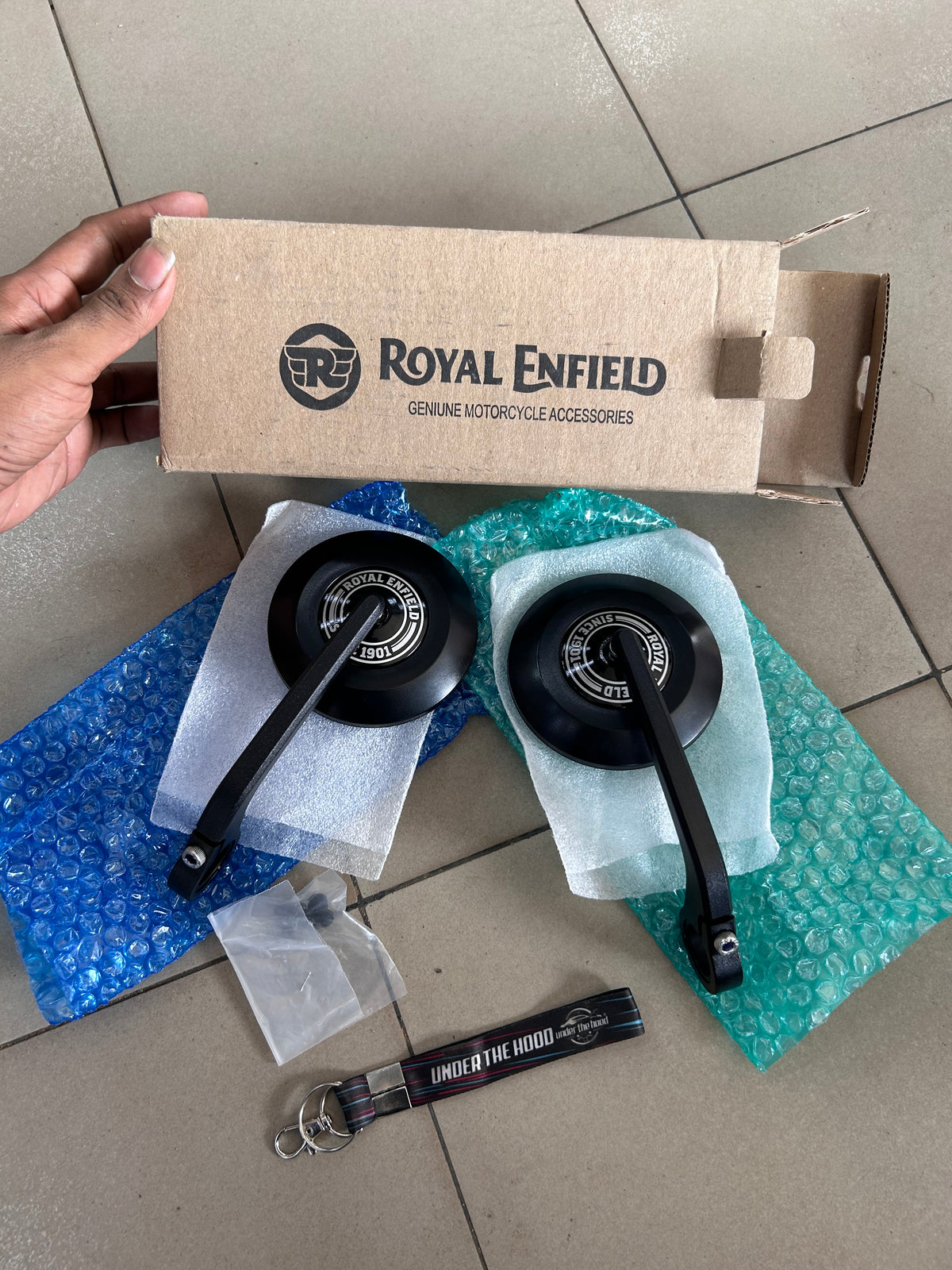 Royal Enfield Genuine Black Round Bar End Mirrors Pair KXA00461