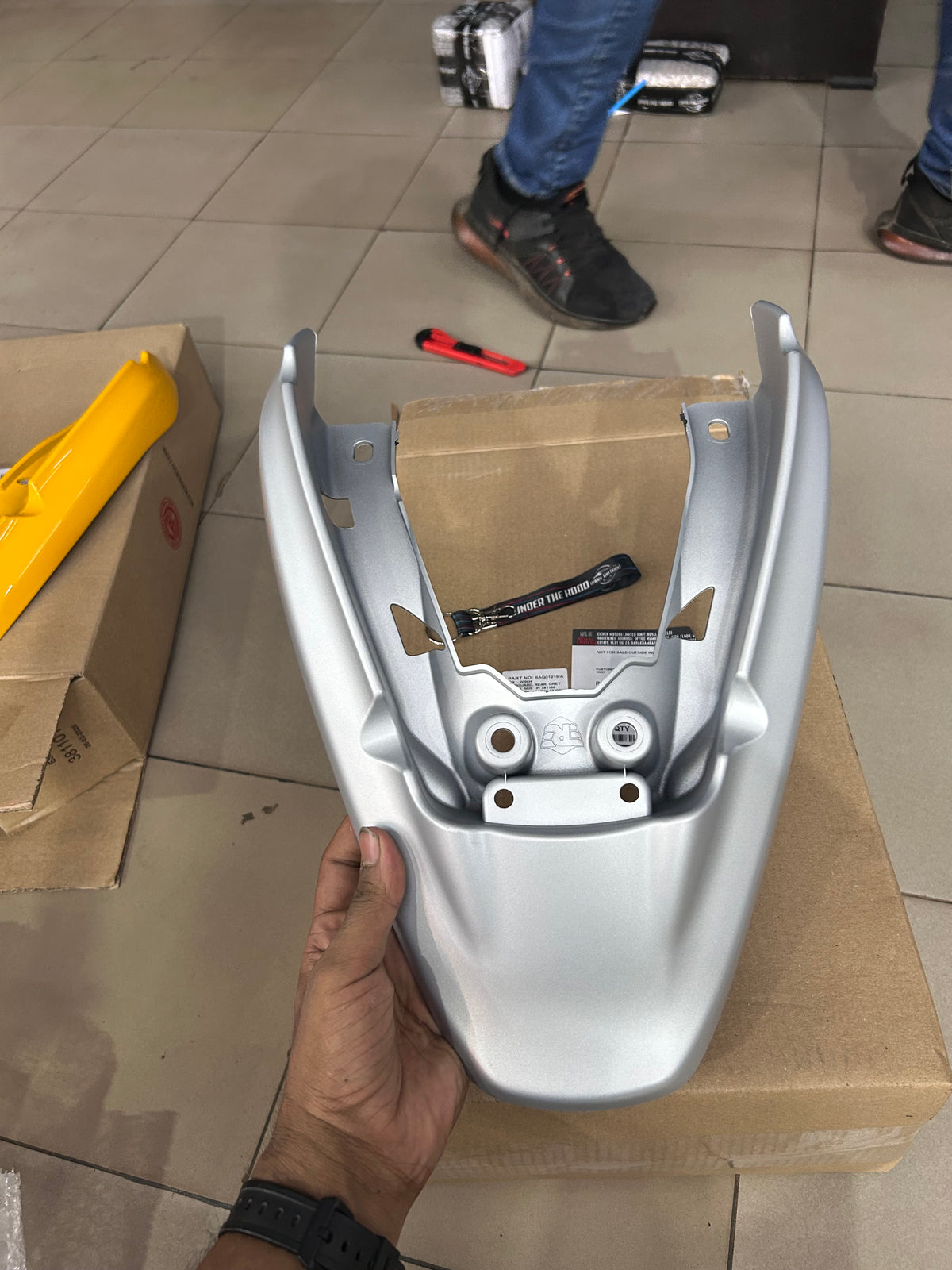 Royal Enfield Guerrilla 450 Smoke Silver Rear Mudguard RAQ01219/A