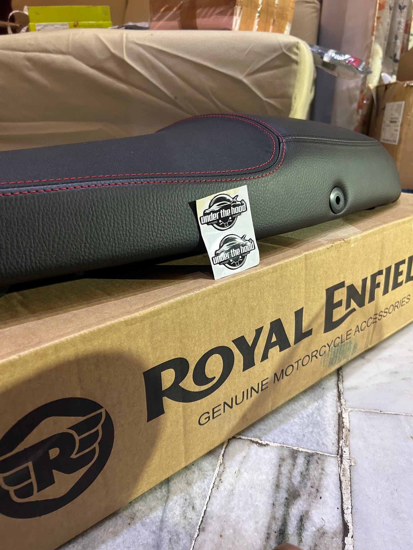 Royal Enfield 1990489 – Black Premium Touring Dual Seat for Continental GT 650 – Genuine GMA Comfort Seat