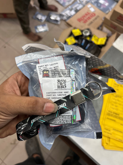 Royal Enfield Swingarm Boss Cap – 148670/B | OEM Cap for Interceptor 650 & Continental GT 650