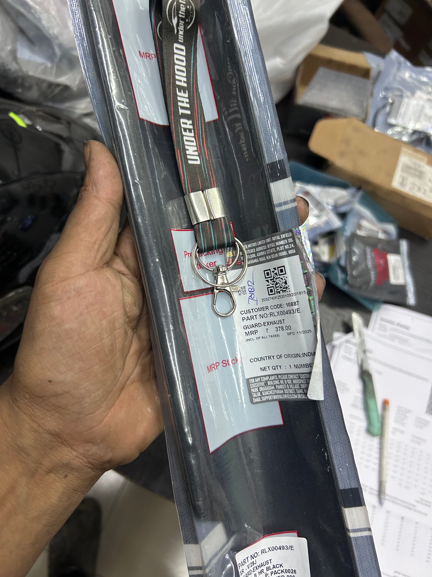 Royal Enfield RLX00493/E – Exhaust Pipe Guard (CED Black) | OEM for New Bullet 350 & Classic 350 Reborn (J-Series)