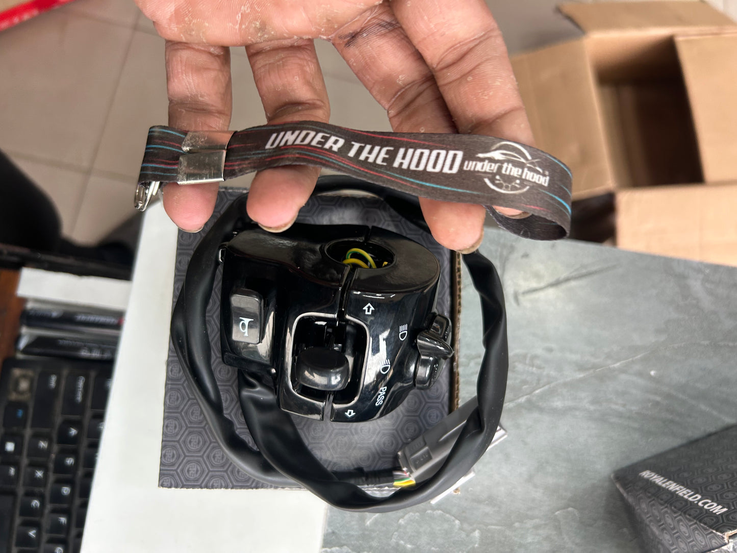 Royal Enfield Shotgun 650 LH Switch Cube (Black) – RAL00157/F – Left Handlebar Switchgear OEM