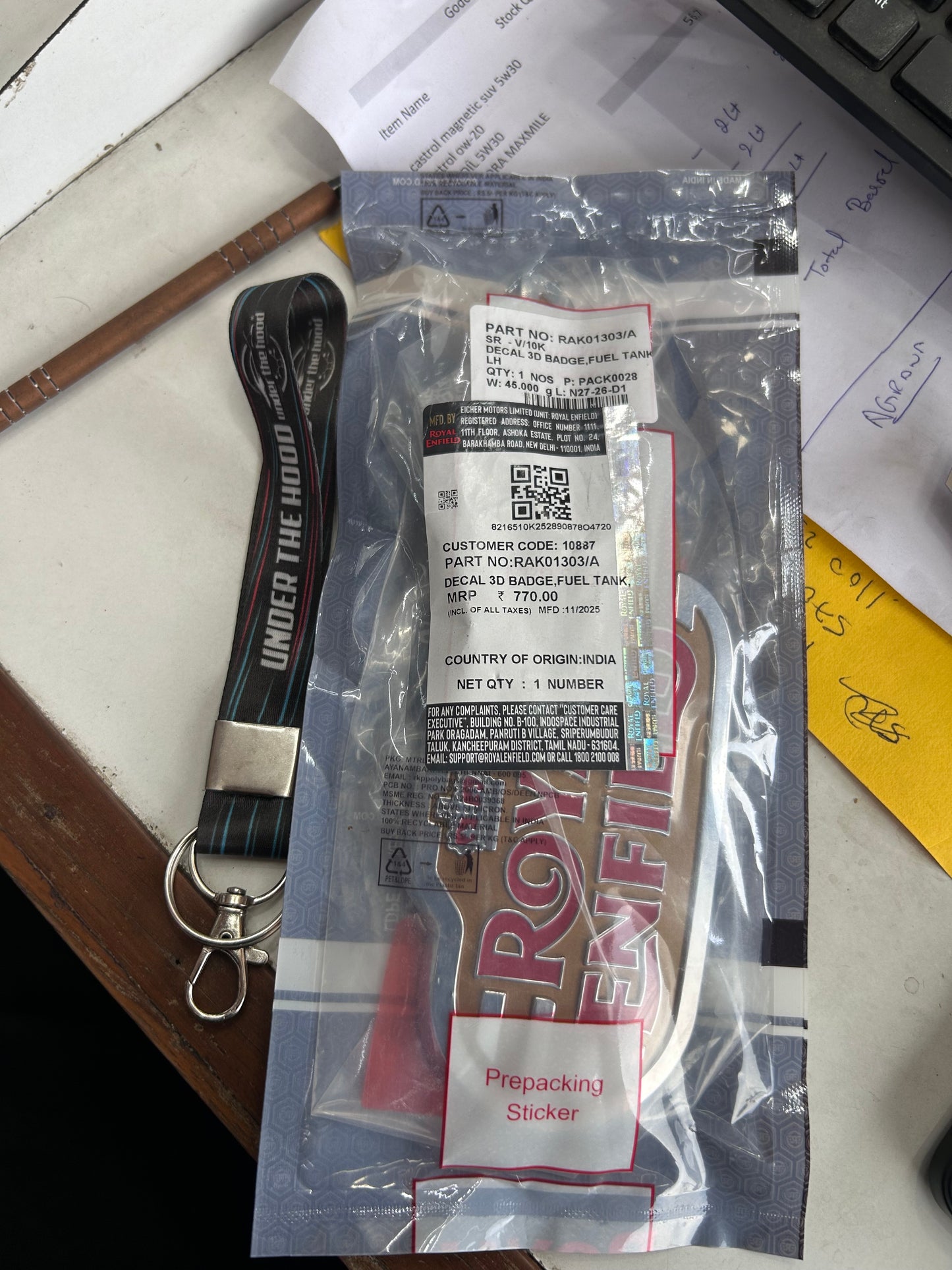 Royal Enfield RAK01303/A – 3D Fuel Tank Badge (LH) for Bullet 350 J-Series – Standard Black & Standard Maroon – Genuine OEM