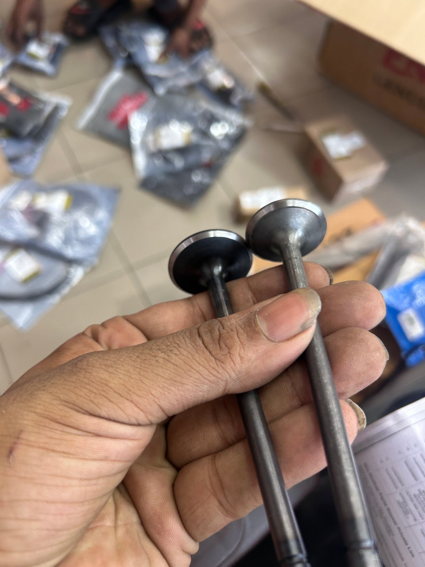 Royal Enfield 888293 – Engine Valve Kit for UCE Models (Classic 350, Electra 350, Standard 350)