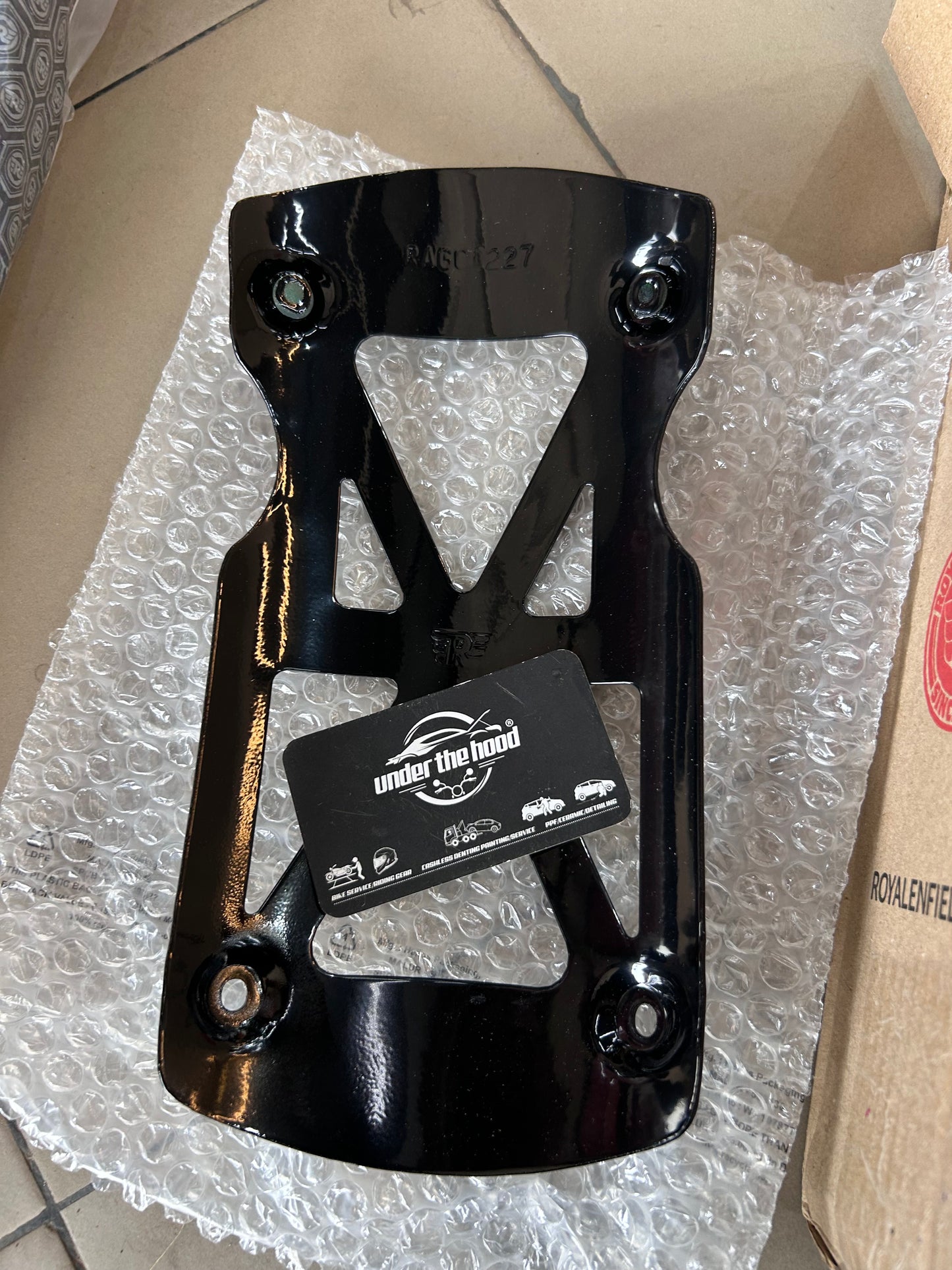 Royal Enfield Front Mudguard Brace Glossy Black RAG00790/A for Bear 650