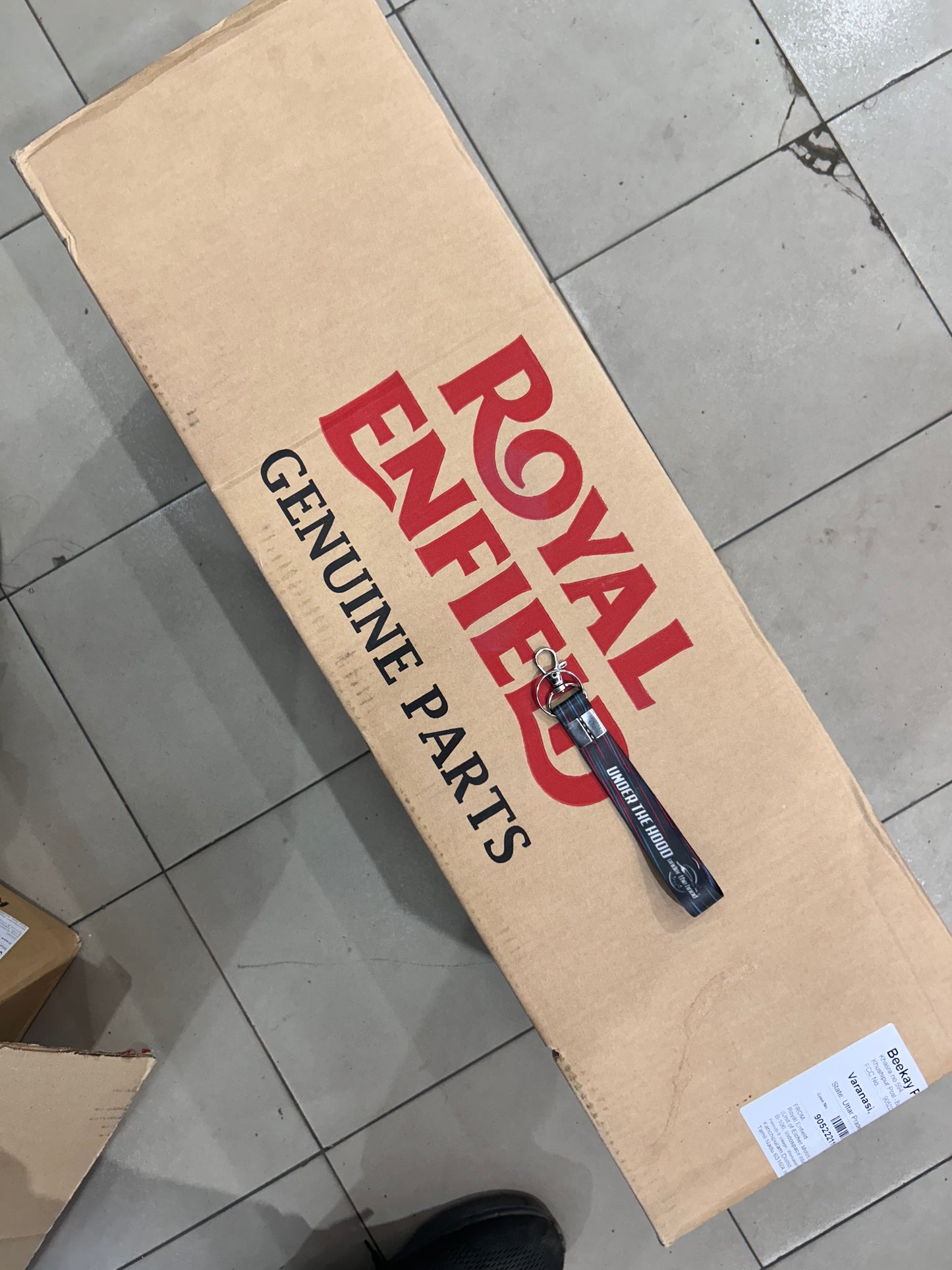 Royal Enfield RAQ00952/A Rear Mudguard with Sticker – Metallic Gloss Black – Bullet 350 Standard Black (J-Series BS6) – Genuine OEM