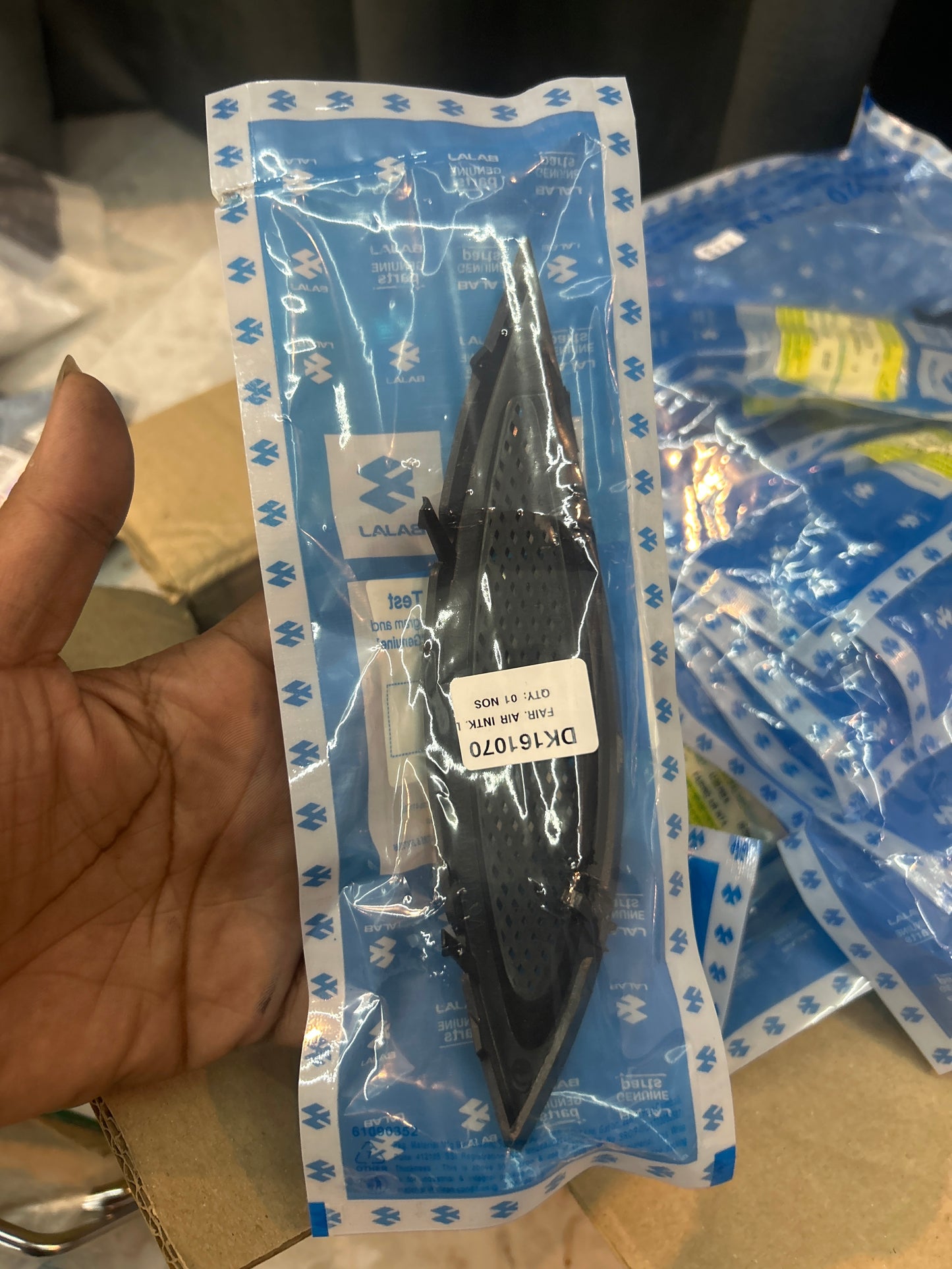 Fairing Air Intake Left (DK161070) – Genuine Bajaj for Pulsar 220 UG4