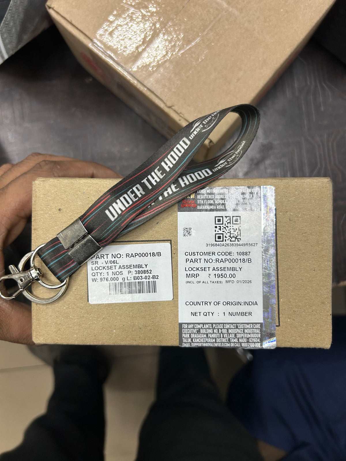 Royal Enfield RAP00018/B Common Key Lockset Assembly – OEM Lock & Key Set for Super Meteor 650