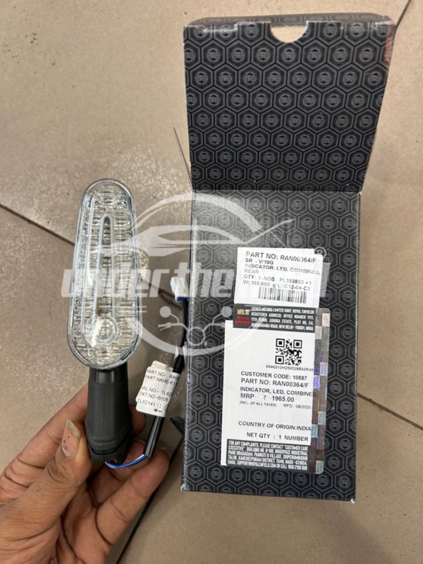 ROYAL ENFIELD RAN00364/D - INDICATOR LED COMBINED REAR GUERRILLA 450 Rear Indicator LED HIMALAYAN 450 INDICATOR