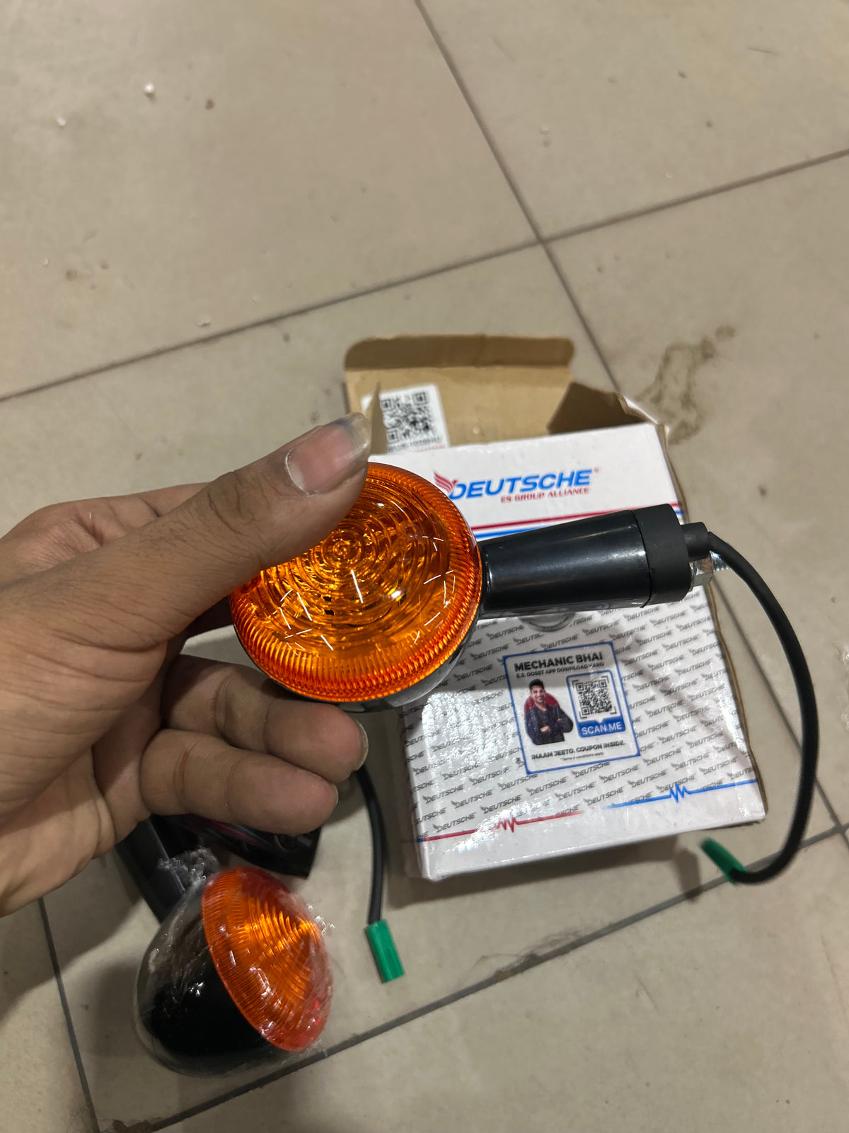Royal Enfield Meteor 350 Black Indicator / Blinker – Swiss Auto Deutsche | Single, Pair or Set of 4