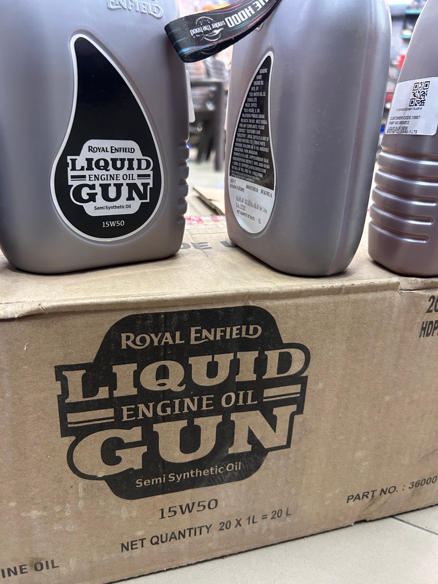 Royal Enfield Liquid Gun Semi Synthetic Engine Oil 15W50 – 1 Litre (Top-Up / Service Support) – 3600012 (UCE + J-Series Grade)