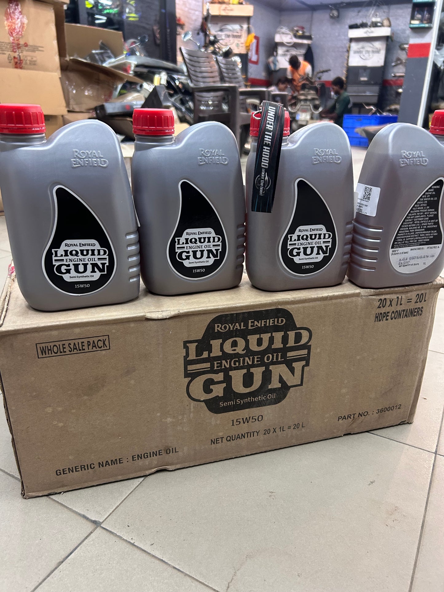 Royal Enfield Liquid Gun Semi Synthetic Engine Oil 15W50 – 1 Litre (Top-Up / Service Support) – 3600012 (UCE + J-Series Grade)