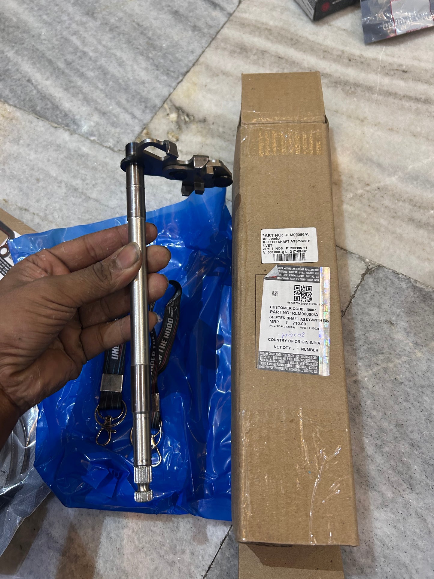 Royal Enfield RLM00080/A – OEM Shifter Shaft Assembly with Rivet for Classic 350, Meteor, Hunter & More
