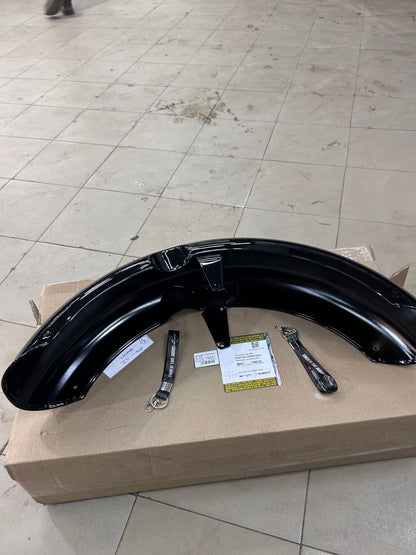 Genuine Royal Enfield RAG00135/A Front Mudguard Assembly – Gloss Black – Classic 350 Reborn (J-Serie
