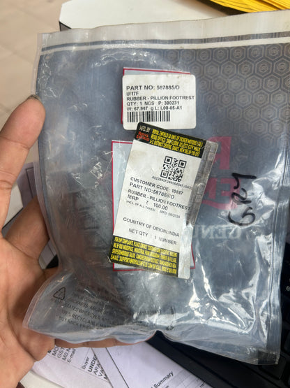 Royal Enfield 587885/D – Pillion Footrest Rubber (OEM) for Himalayan & Scram 411