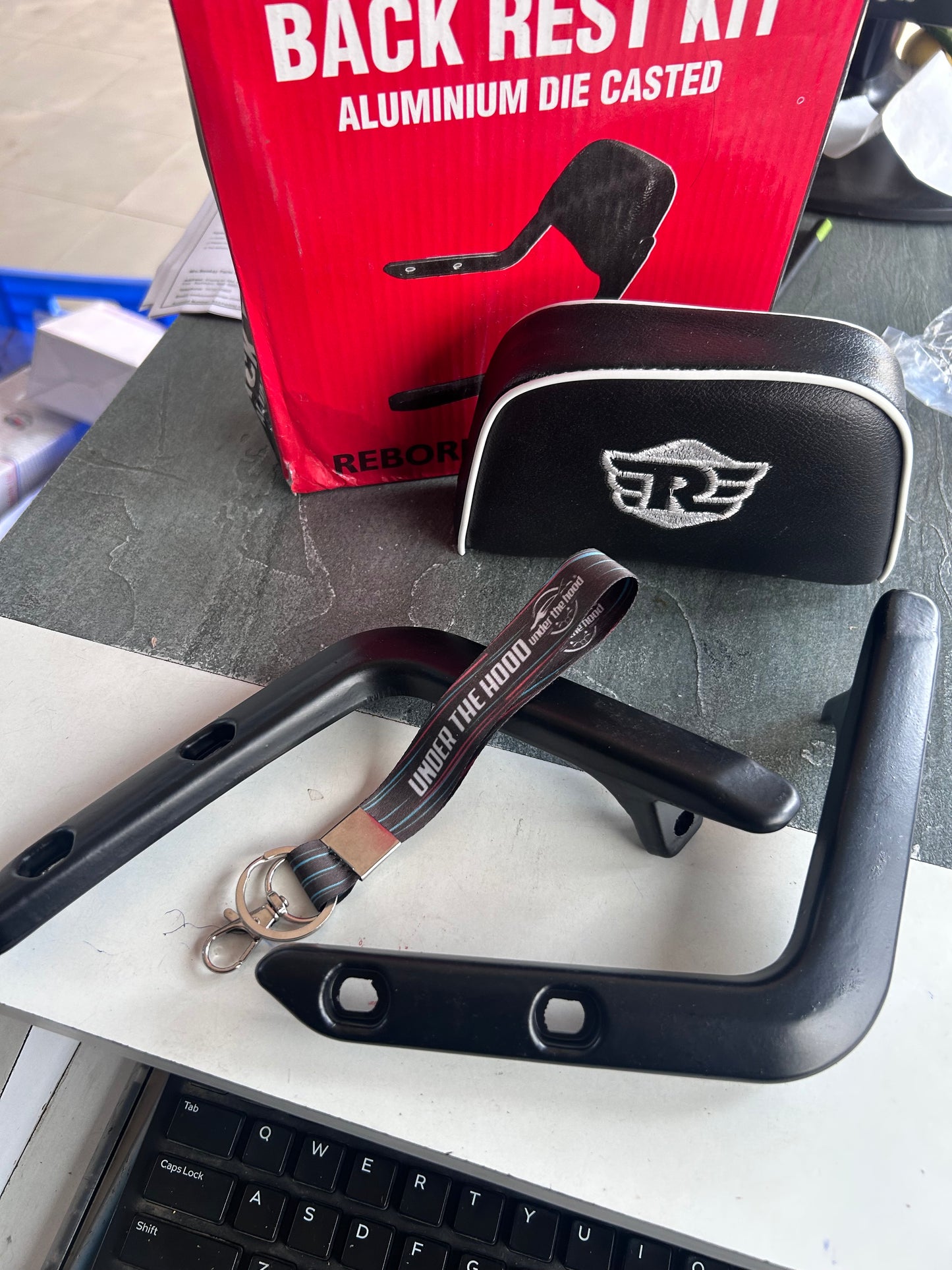 Replica Passenger Backrest for Classic 350 Reborn, Electra & Standard UCE – Comfortable Pillion Support