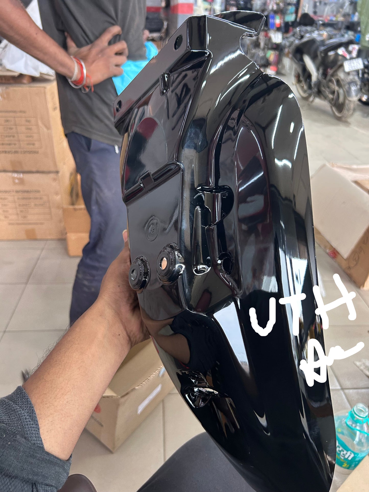 Royal Enfield RAQ00681/A – Rear Mudguard (Painted Black) | Genuine OEM for Hunter 350 (Dapper, Metro, Metro Rebel, Retro/Factory)