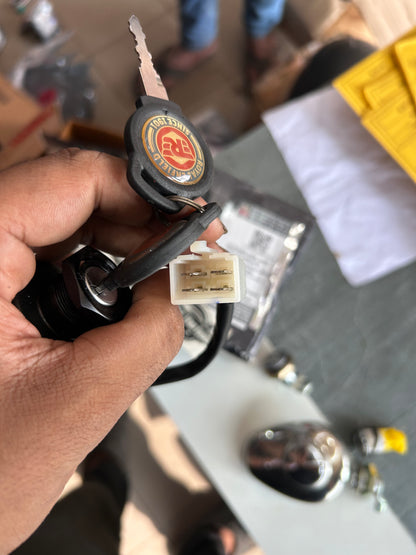 592247/A – Common Key Set (4-Wire Ignition) for Royal Enfield Classic 350 UCE 2010–2019 (BS3–BS4) – Genuine OEM