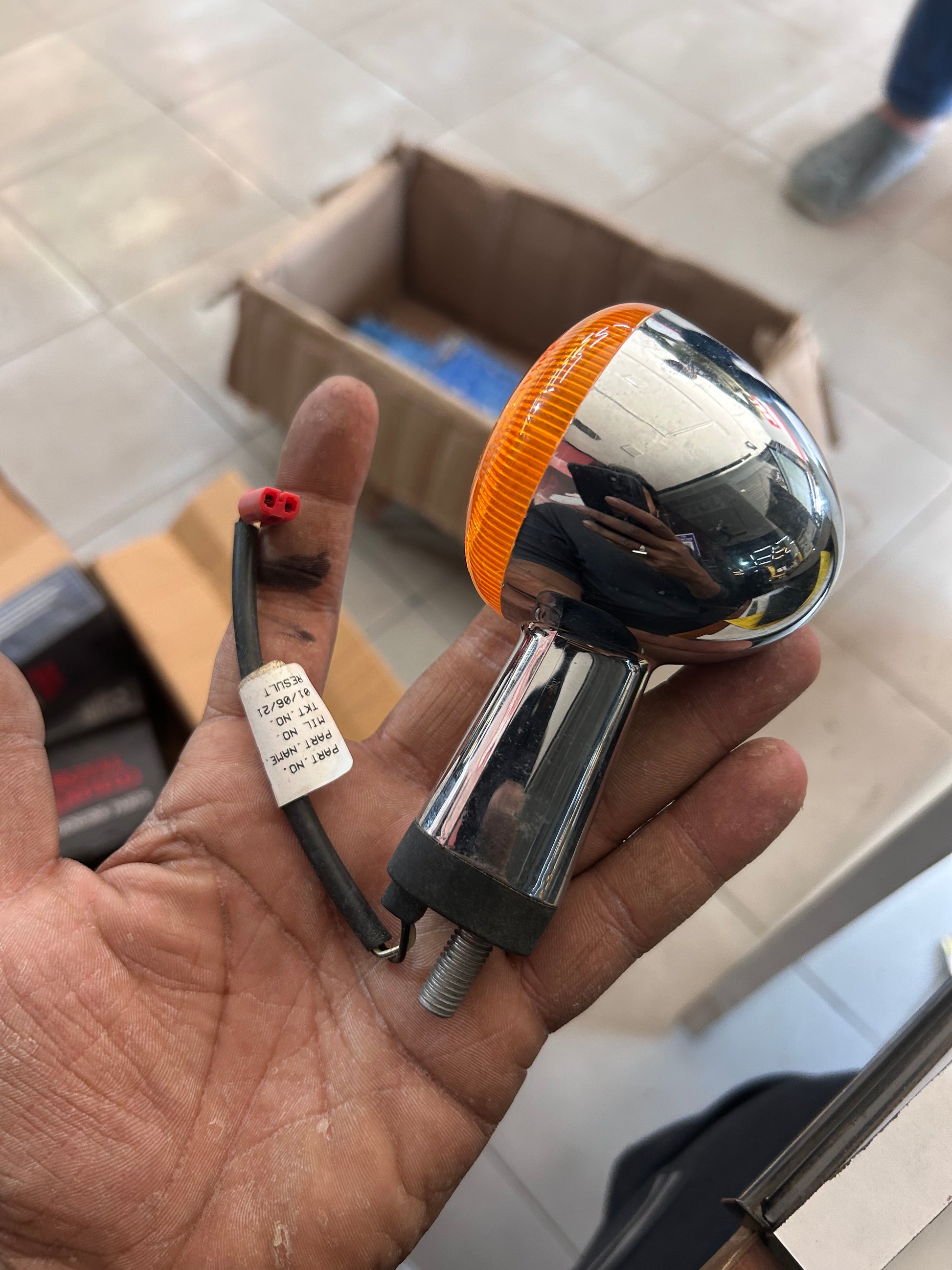 Chrome Trafficator Assembly RAN00381/A – Royal Enfield Reborn / Meteor