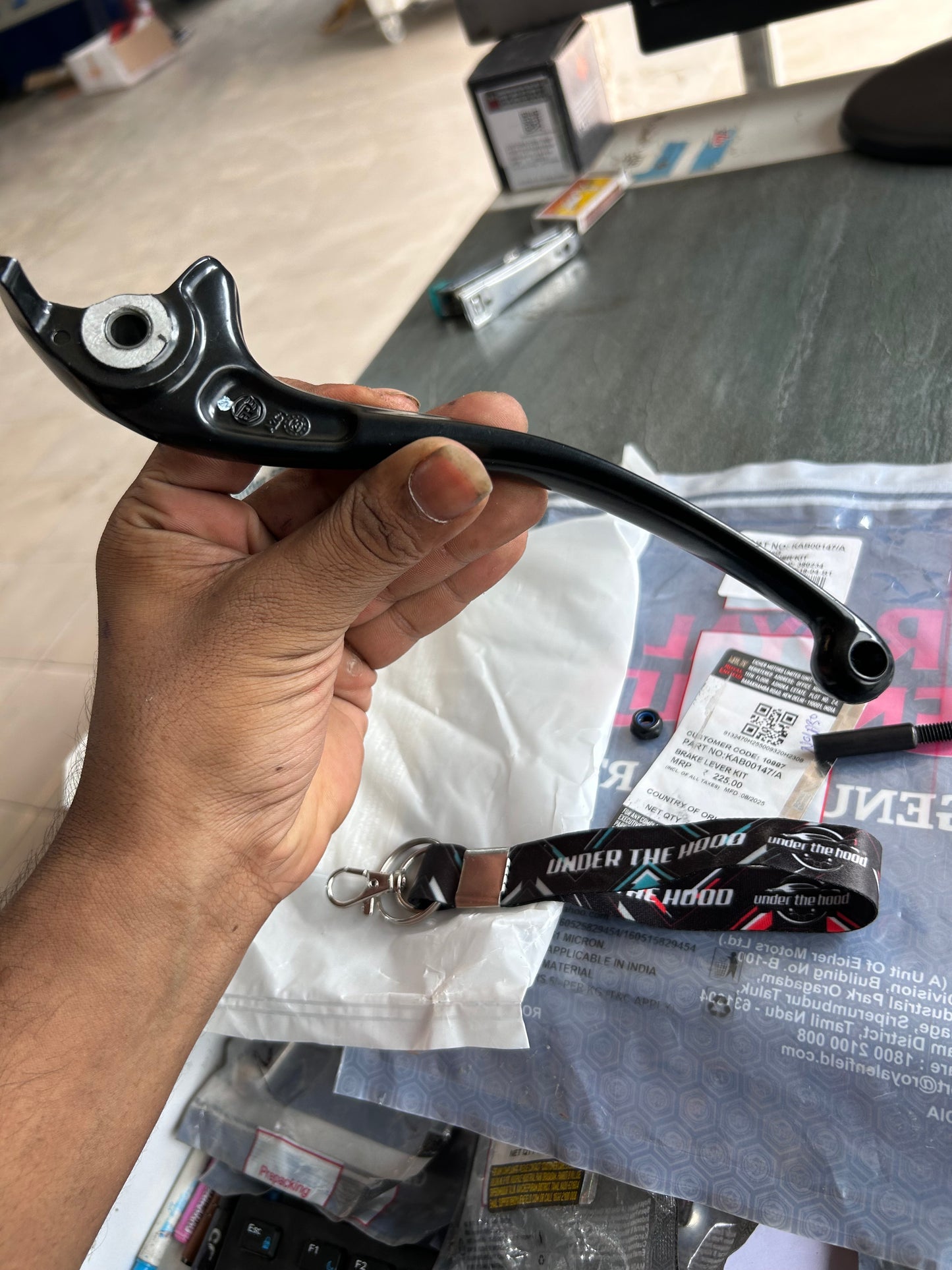 Royal Enfield KAB00147/A Front Brake Lever Kit Black – Hunter 350