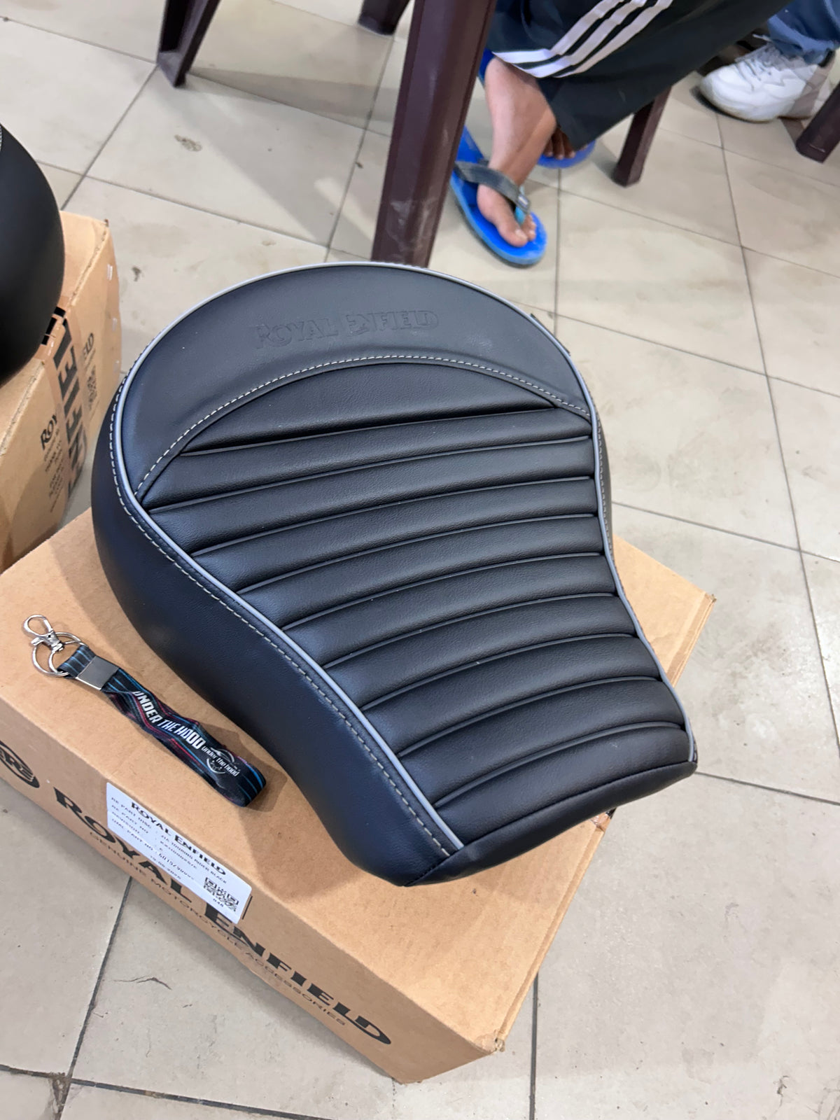 Royal Enfield Classic 350 Reborn Black Touring Rider Seat