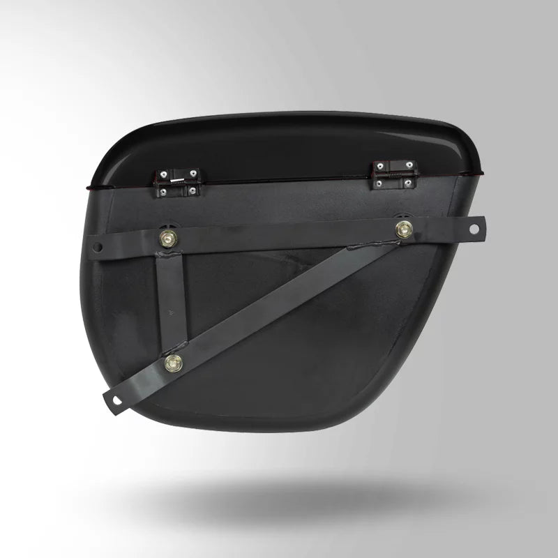 STUDDS Safari Box with universal fitting – black motorcycle top case