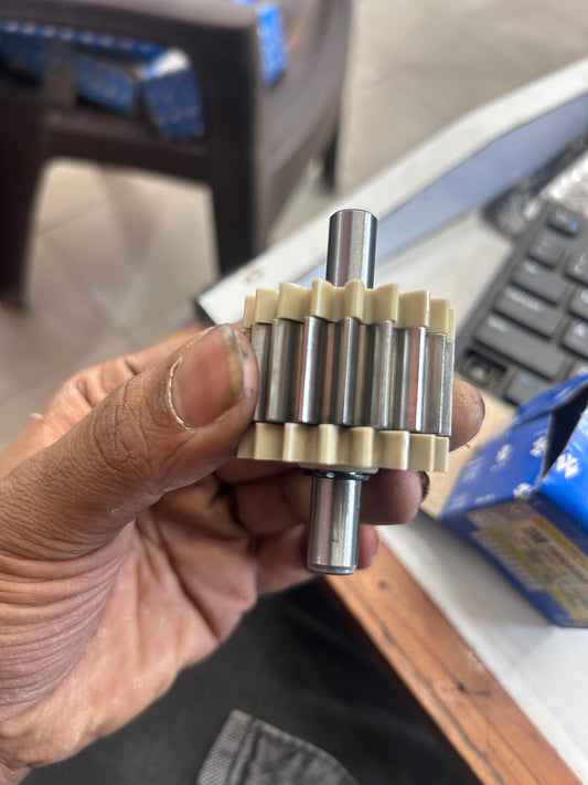 Bajaj DH102053 balancer idler gear OEM for Pulsar 150 BS4 UG5