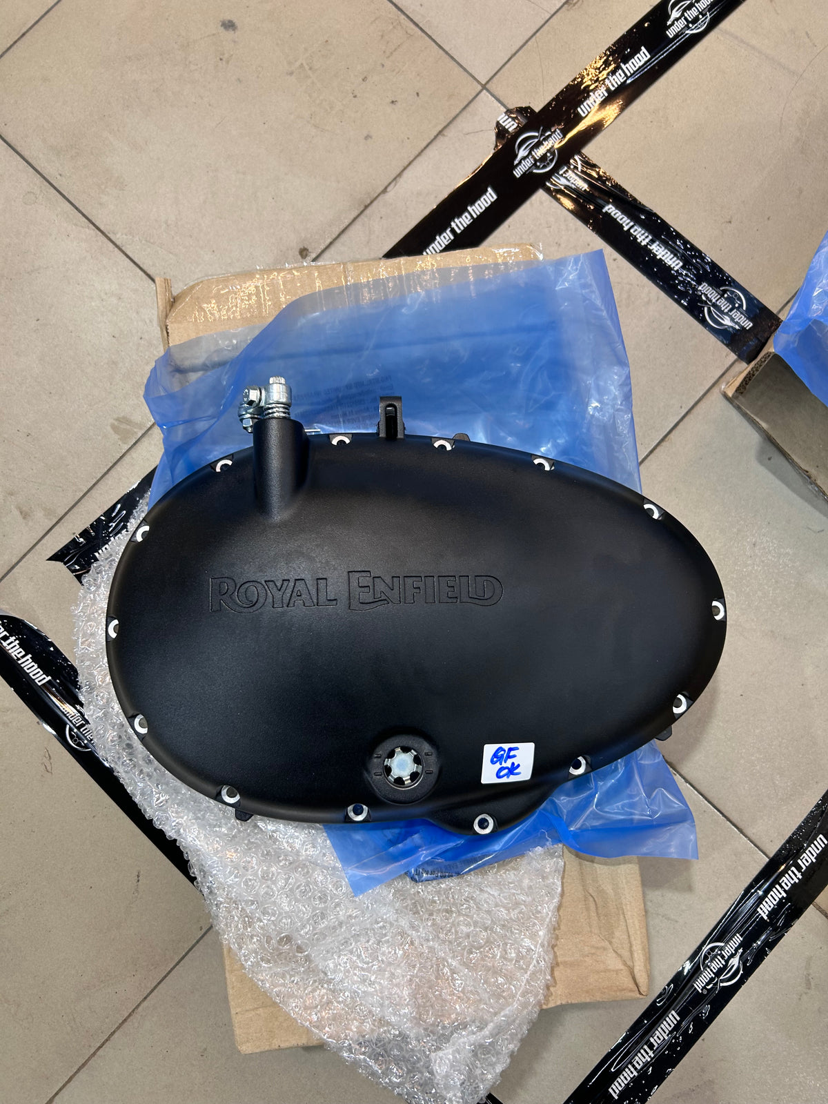 Royal Enfield Interceptor 650 & Continental GT 650 Clutch Cover – Textured Black – RLQ00216/A
