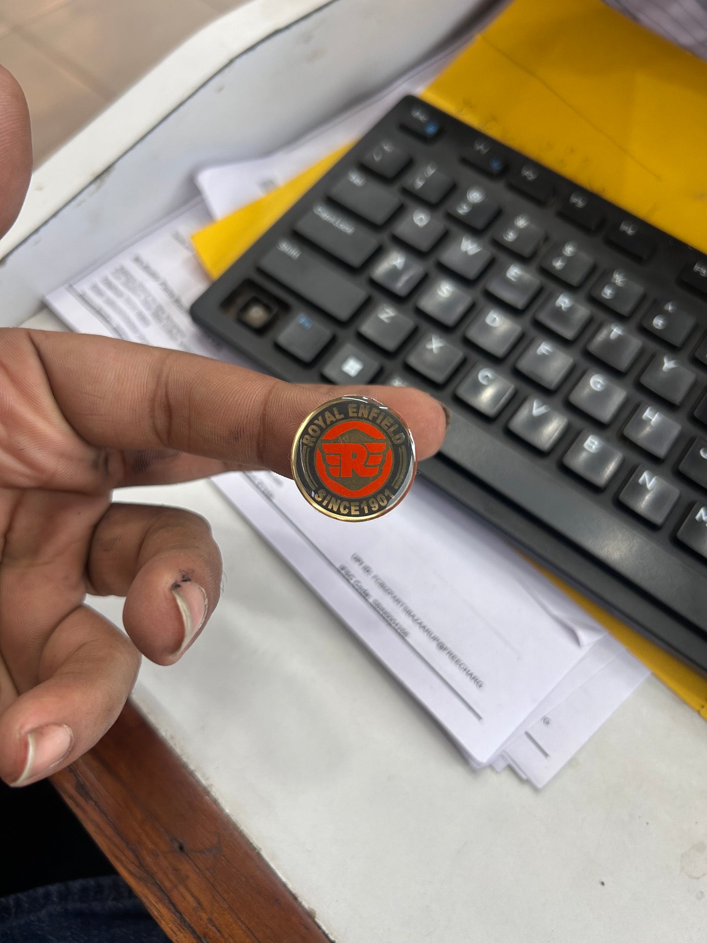 Royal Enfield Key Logo Sticker Set (2 pcs) – OEM‑Style Emblem for UCE Model Keys