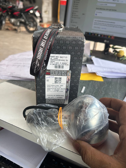 Royal Enfield Trafficator/Indicator Assembly (Front/Rear • LH/RH) for Classic 350 UCE, Classic 500 EFI & Bullet 350/500 UCE (Coupler Connector) – 592169 / 592170 / 592171 / 592172 (Choose Position)