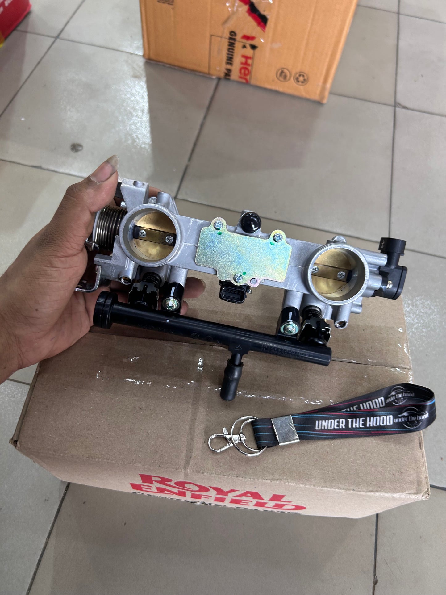 Royal Enfield 576033/F – Throttle Body OEM for Interceptor 650 & Continental GT 650 (UK/Euro IV-V)
